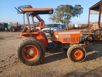 Main image Kubota L4150